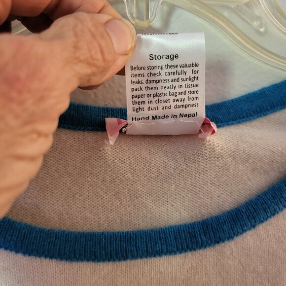 Knitwit 100% cashmere "ROCK' Sweater Creme w/Turquoise long sleeves Nepal Medium - Picture 7 of 10